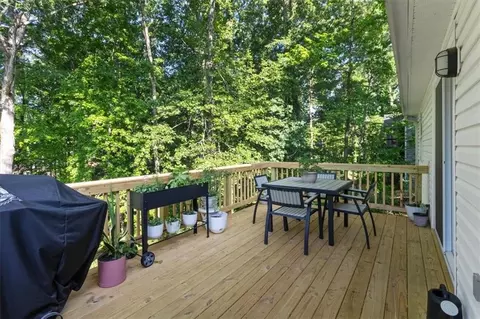 Exterior - 208 Timberline Dr, Jasper, GA 30143 photo 4 of 9