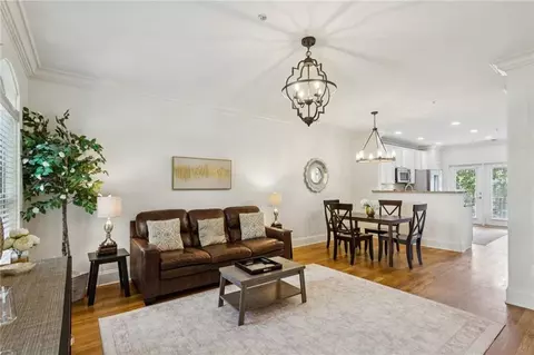 291 Le Gran Bnd, Atlanta, GA 30328