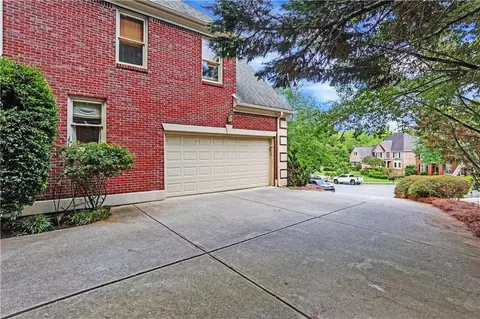 Exterior - 550 Heron Run Ct, Milton, GA 30004 photo 12 of 16