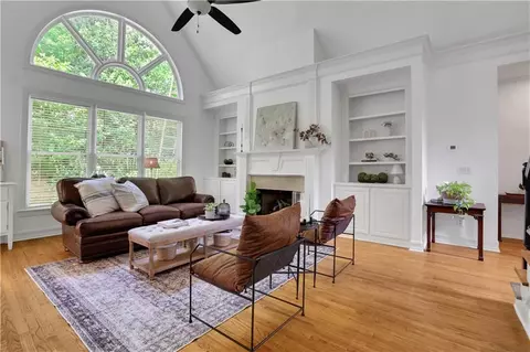 Living - 550 Heron Run Ct, Milton, GA 30004 photo 1 of 4