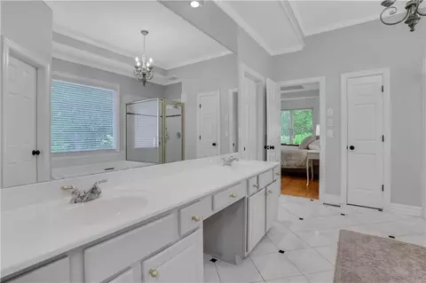 Bath - 550 Heron Run Ct, Milton, GA 30004 photo 5 of 9