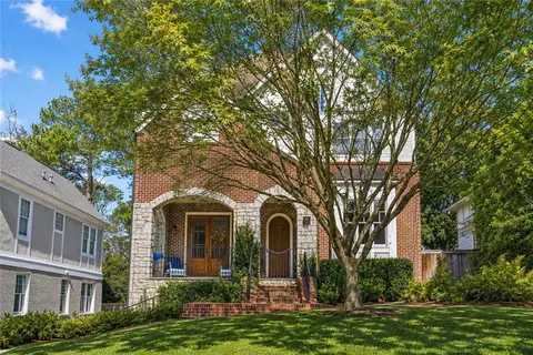 750 Yorkshire Rd, Atlanta, GA 30306