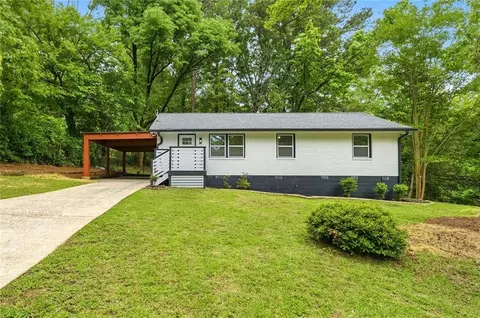 3530 Larkspur Ter, Decatur, GA 30032