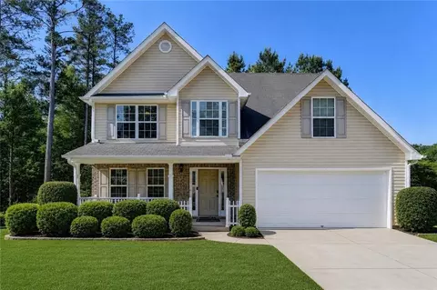 4439 Flat Stone Dr, Snellville, GA 30039
