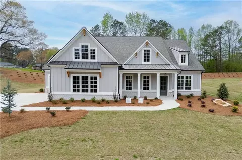 8155 Heardsville Ct, Cumming, GA 30028