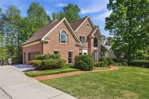 880 Randall Ct NW, Marietta, GA 30064