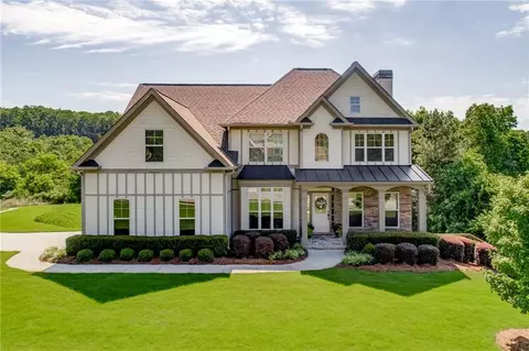 10 Altar Rock Ct NE, Cartersville, GA 30121