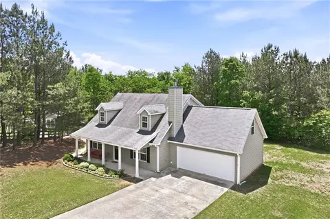 8835 Grassy Knoll Ln, Clermont, GA 30527