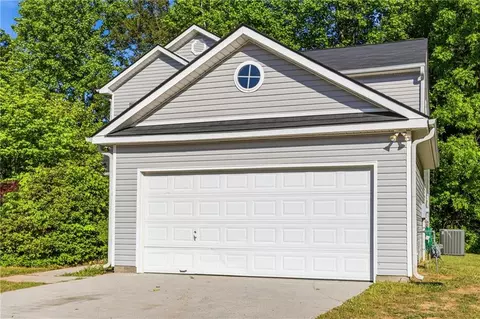 1094 Cliftwood Dr, Riverdale, GA 30296