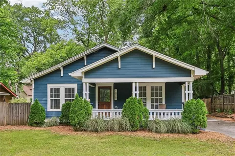 1077 Birch St SW, Atlanta, GA 30310