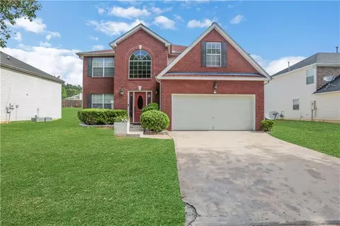 5870 Sunflower Ct, Ellenwood, GA 30294