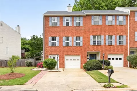 2484 Stonegate Dr NW, Acworth, GA 30101