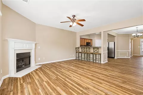 Living - 1924 Dilcrest Dr, Duluth, GA 30096 photo 3 of 4