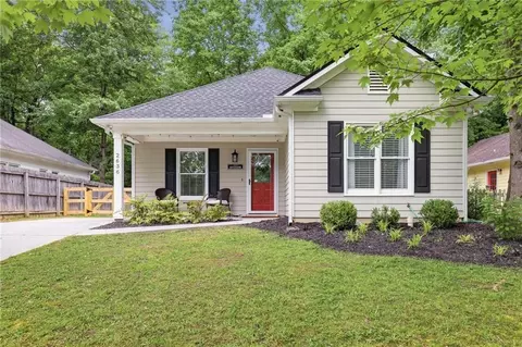2636 Church St NW, Atlanta, GA 30318