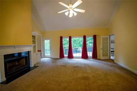 Living - 4459 N Gate Dr, Gainesville, GA 30506 photo 4 of 11