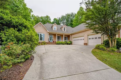 Exterior - 4459 N Gate Dr, Gainesville, GA 30506 photo 2 of 14