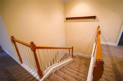 Entry Way - 4459 N Gate Dr, Gainesville, GA 30506 photo 3 of 5