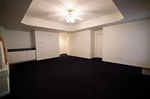Living - 4459 N Gate Dr, Gainesville, GA 30506 photo 11 of 11