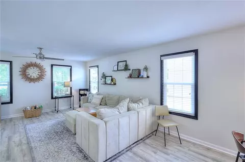 Living - 148 Alice Walker Dr, Athens, GA 30607 photo 3 of 3