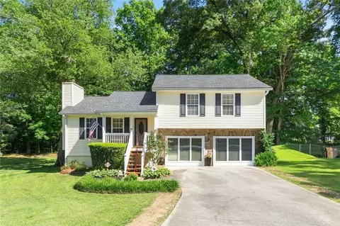3091 Westview Dr, Powder Springs, GA 30127