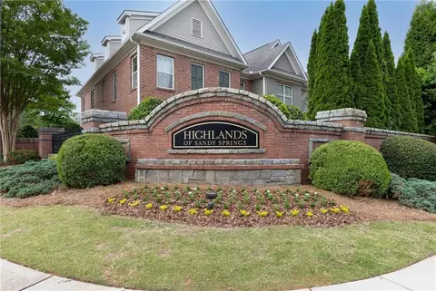 7280 Glisten Ave, Atlanta, GA 30328