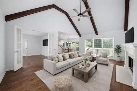 Living - 520 Waterside Ct, Canton, GA 30114 photo 2 of 9