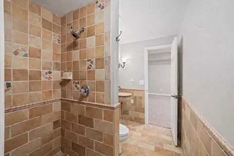 Bath - 520 Waterside Ct, Canton, GA 30114 photo 7 of 7