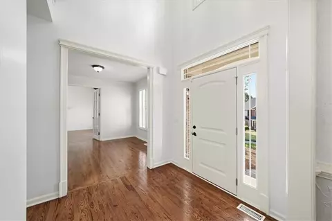 Entry Way - 520 Waterside Ct, Canton, GA 30114 photo 2 of 3