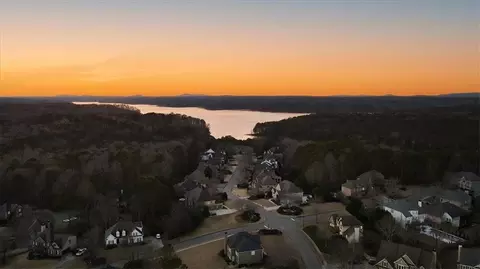 View/Area - 520 Waterside Ct, Canton, GA 30114 photo 4 of 6