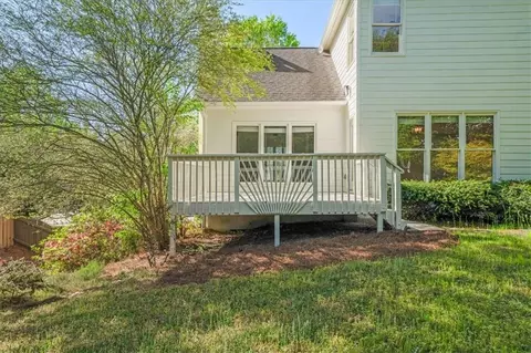 Exterior - 520 Waterside Ct, Canton, GA 30114 photo 8 of 8