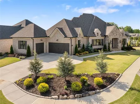 2825 Cork St, Braselton, GA 30517