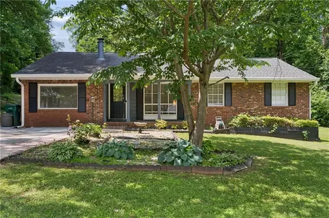 2530 Rolling View Dr SE, Smyrna, GA 30080
