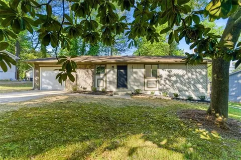 1450 Reddington Ln, Norcross, GA 30093