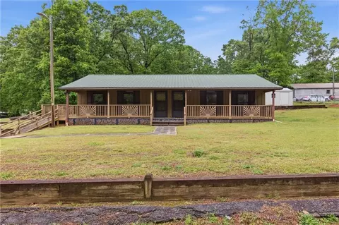 579 Old Hist 441, Clarkesville, GA 30523