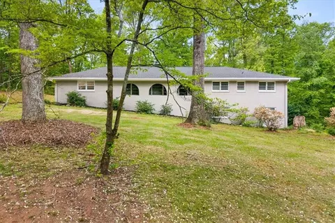 1267 Sycamore Dr SW, Lilburn, GA 30047