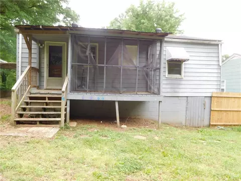 Exterior - 2803 Maple Rd SE, Rome, GA 30161 photo 5 of 7