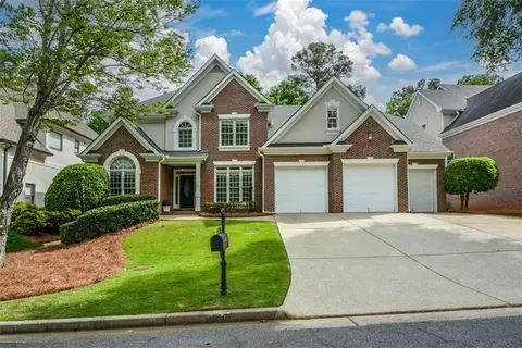 145 Belmont Pl, Roswell, GA 30076