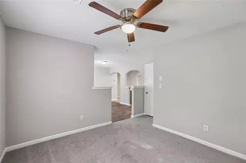 6758 Biscayne Blvd, Rex, GA 30273 photo 21