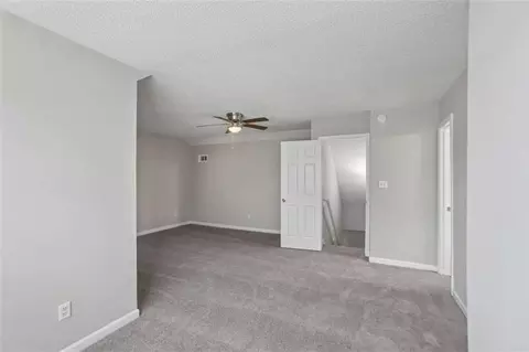 6758 Biscayne Blvd, Rex, GA 30273 photo 27