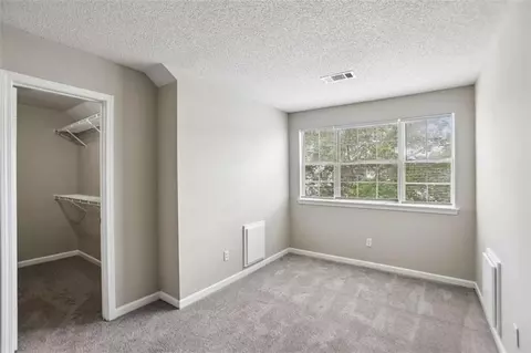 6758 Biscayne Blvd, Rex, GA 30273 photo 28