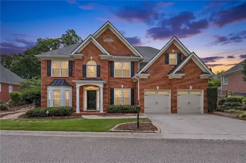 766 Oak Shire Ct, Gainesville, GA 30501