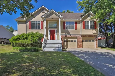 5870 Tallant Dr, Sugar Hill, GA 30518