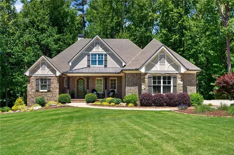 3955 Ineal Dr, Cumming, GA 30028