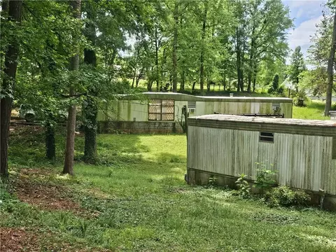200 Sherry Ln, Gainesville, GA 30501