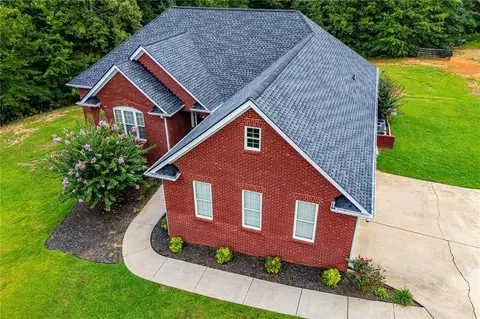 896 Winn Rd, Douglasville, GA 30134