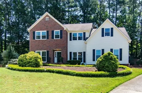 255 Timber Oak Cv, Lawrenceville, GA 30043