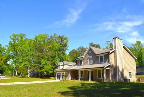 2554 Red Barn Rd SW, Marietta, GA 30064