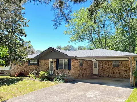 2904 Barry Ave SE, Smyrna, GA 30082