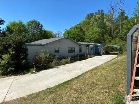 3950 Melody Mizer Ln, Cumming, GA 30041
