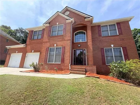 6247 Greenock Dr, Stone Mountain, GA 30087